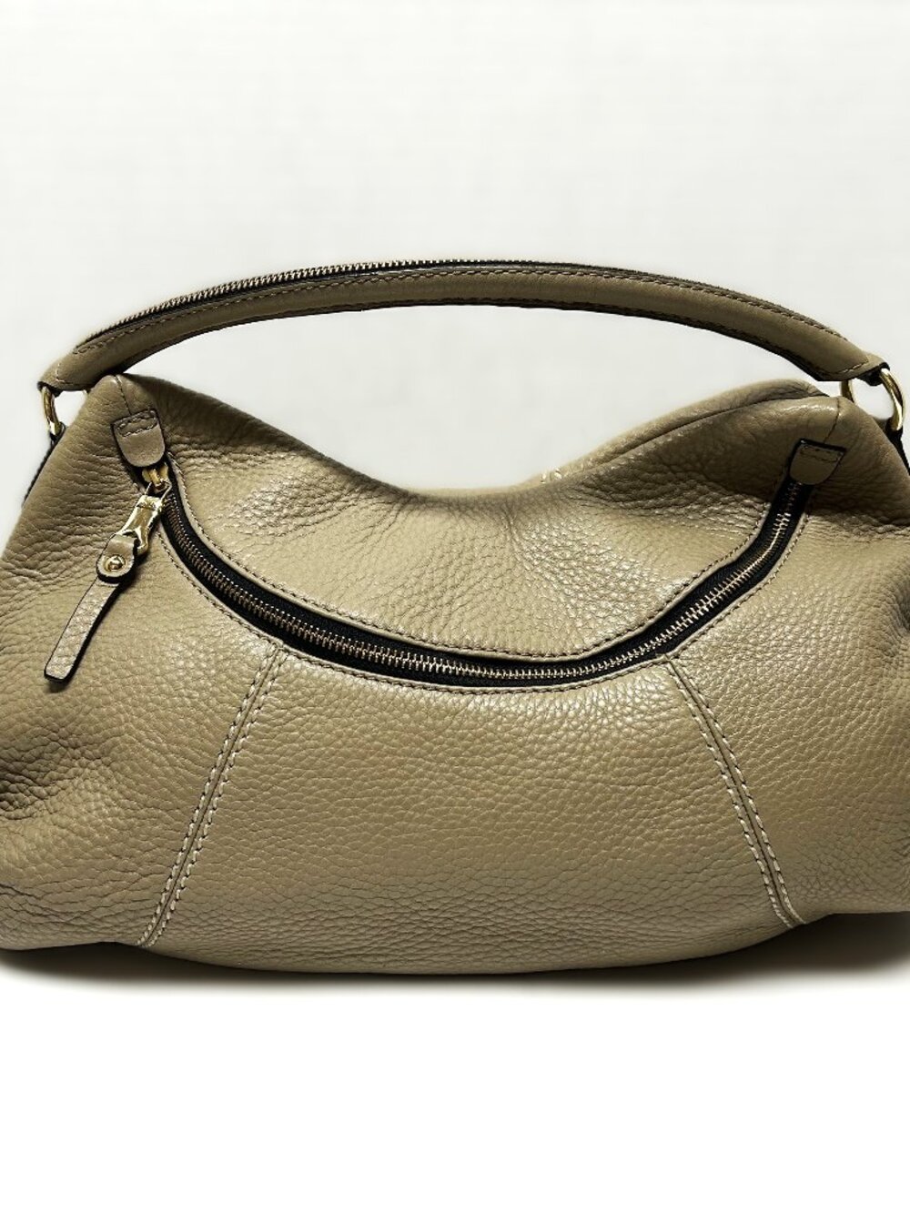 Gianni Bini light tan leather handbag